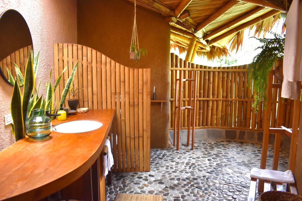 Bosque Guardian Lodge Tarapoto Bagian luar foto