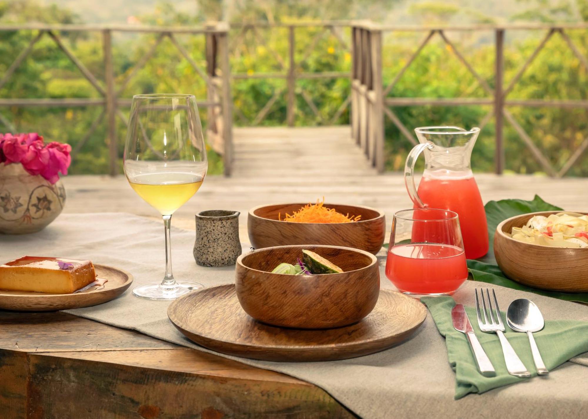 Bosque Guardian Lodge Tarapoto Bagian luar foto